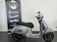 PIAGGIO VESPA GTS 300 SUPER TECH - VESPA GTS300 SUPERTECH