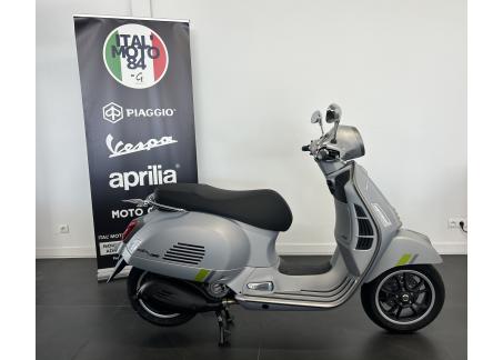 PIAGGIO VESPA GTS 300 SUPER TECH - VESPA GTS300 SUPERTECH