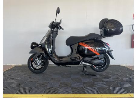 PIAGGIO VESPA GTV 300